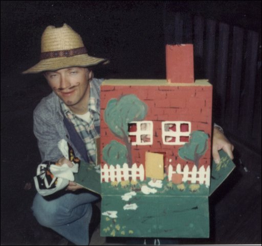 [1976-house.1.jpg]